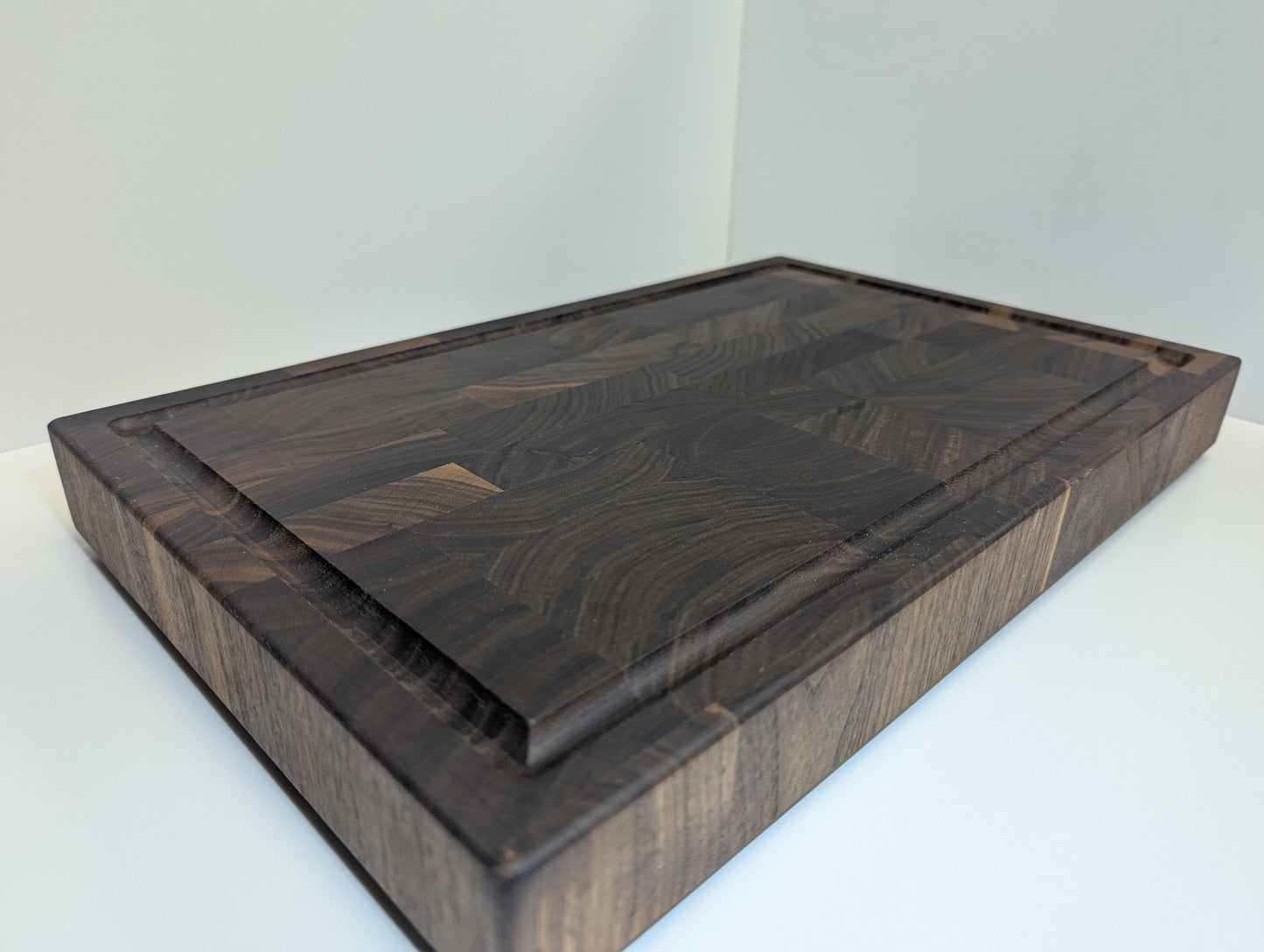 Walnut End Grain Cutting Board