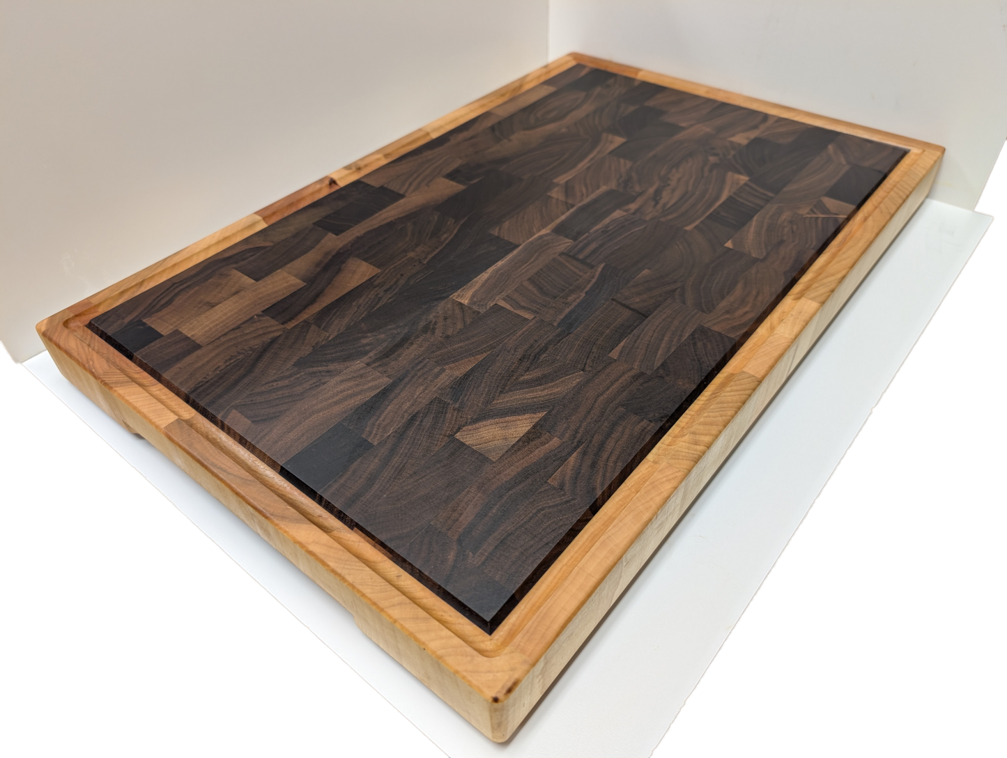 Walnut Endgrain Cutting Board with Maple Border