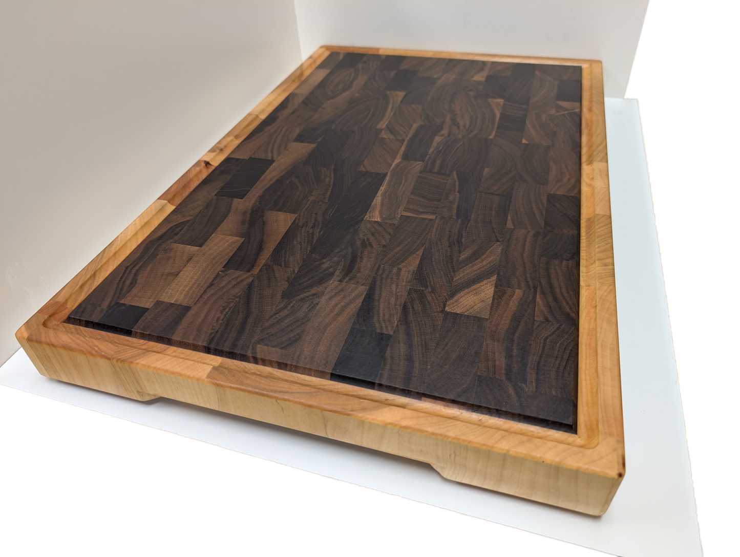 Walnut Endgrain Cutting Board with Maple Border