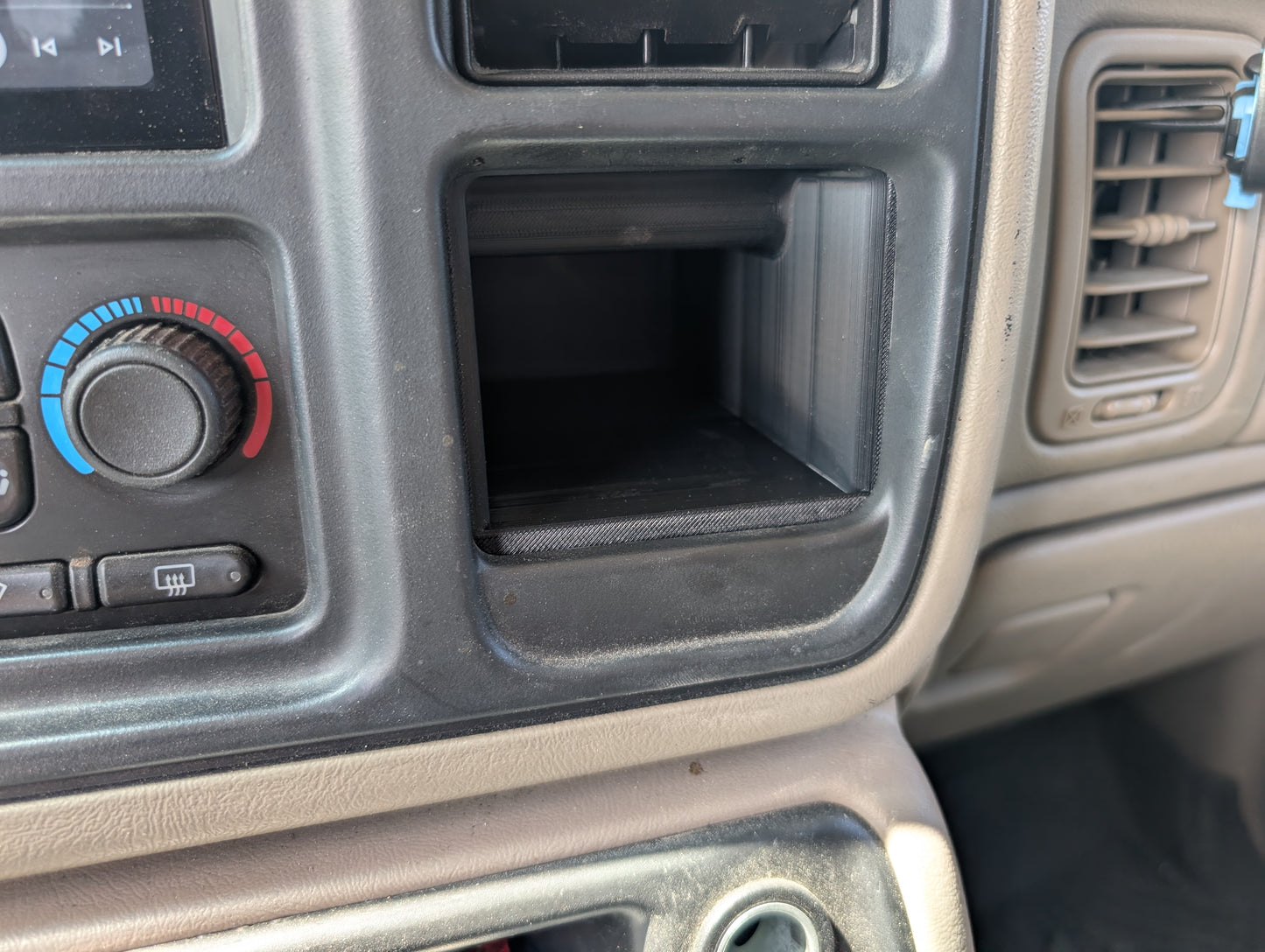 99-06 Chevy GMC Silverado Sierra Cubby Insert