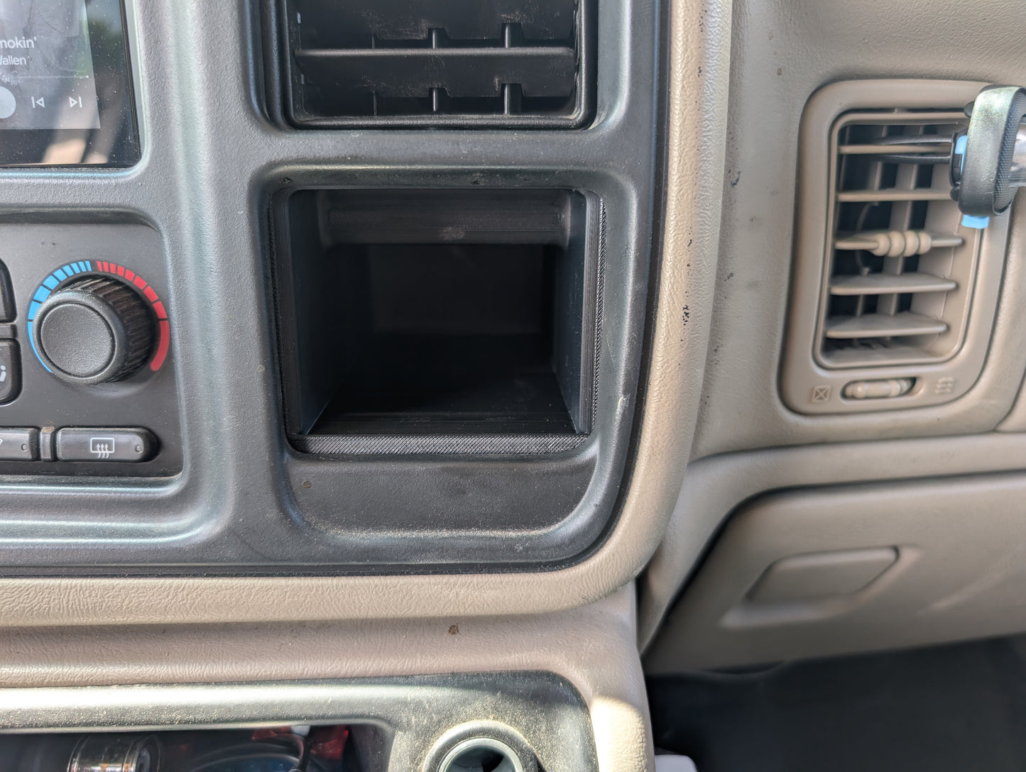 99-06 Chevy GMC Silverado Sierra Cubby Insert